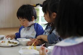 にじいろ保育園上高田